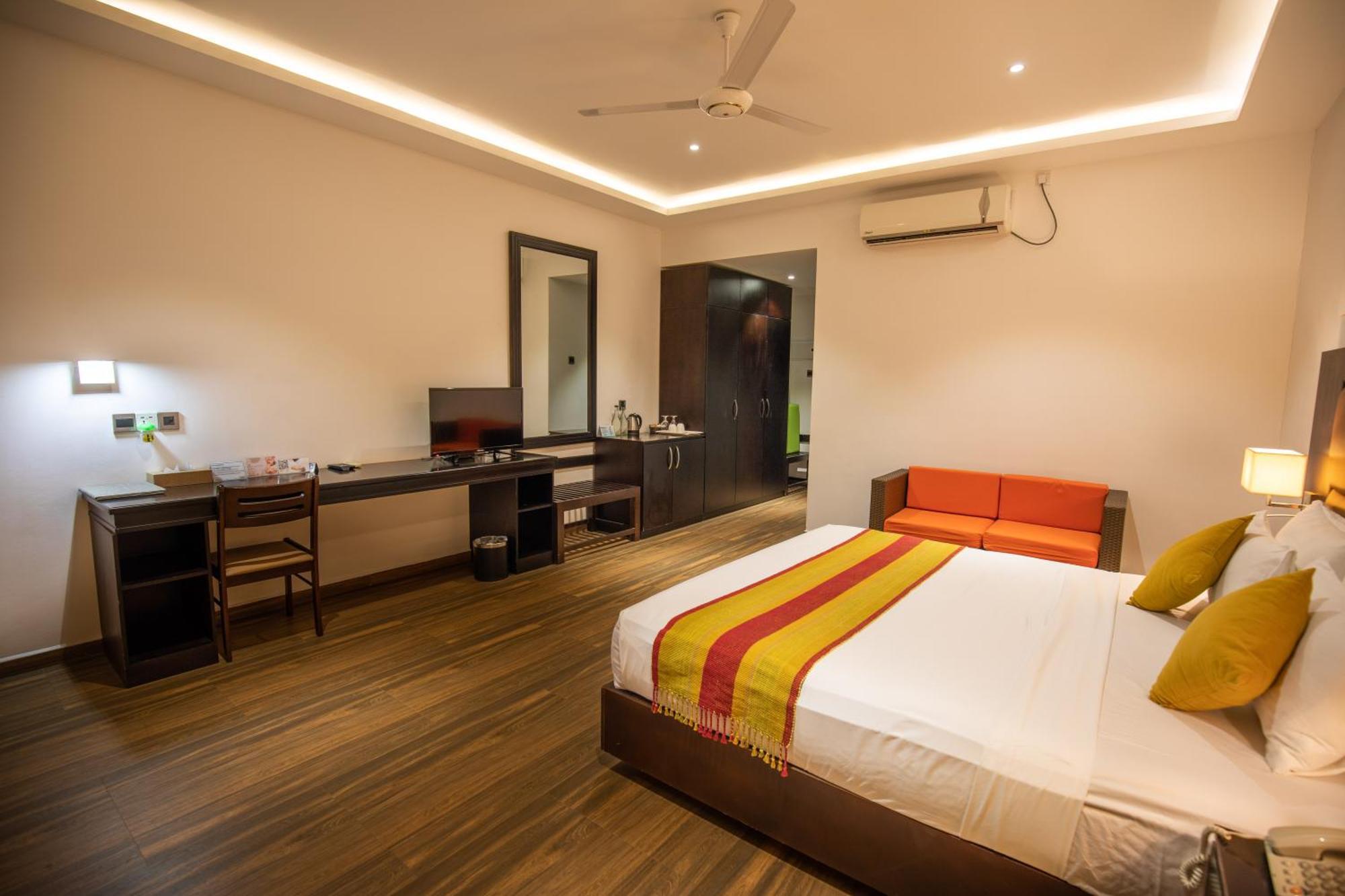 Cassandra Culture Resort Sigiriya Zimmer foto